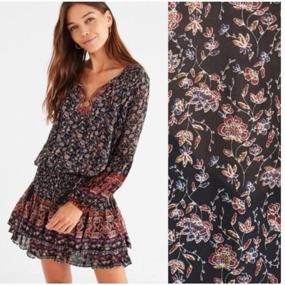 ASTR The Label Stella Blouson BOHO Dress size Small - Picture 2 of 11